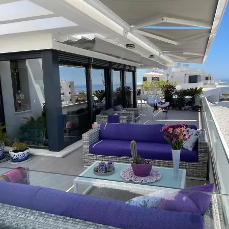 Penthouse La Luna - *